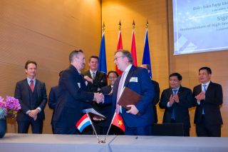 Chambre de commerce – Vietnam-Luxembourg Business Forum – Signature d’un MoU entre Luxaviation et Thien Minh Group