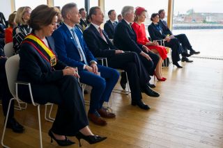 (fr. l. to r.) Carina E.J. Van Tittelboom-Van Cauter, Governor of the Province of East Flanders; Tim Berckmoes, CEO of Anglo Belgian Corporation Engines; HRH the Grand Duke; H.M. the King of the Belgians; H.M. the Queen of the Belgians; Stéphanie d'Hose, President of the Senate; Mathias De Clercq, Mayor of Ghent.