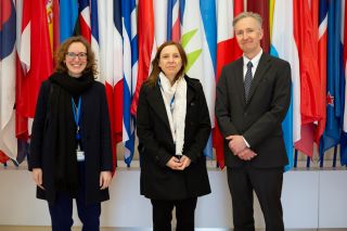 (fr. l. to r.) Nadia Ernzer, Ambassador, Permanent Representative of Luxembourg to the OECD and Unesco; Stéphanie Obertin, Minister for Research and Higher Education; Jerry Sheehan, OECD Director, Directorate for Science, Technology and Innovation.