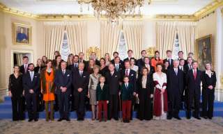 95 e anniversaire de S.A.R le Grand-Duc Jean. Photo de famille 2 le 09 janvier 2016, Photo de famille en présence de S.A.R. le Grand-Duc Jean et des membres de la famille grand-ducale