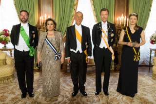 (de g. à dr.) S.A.R. le Grand-Duc héritier; S.A.R. la Grande-Duchesse; Marcelo Rebelo de Sousa; S.A.R. le Grand-Duc; S.A.R. la Grande-Duchesse héritière