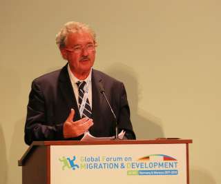 Jean Asselborn lors de son discours au Forum Mondial sur la Migration et le Développement, Jean Asselborn lors de son discours