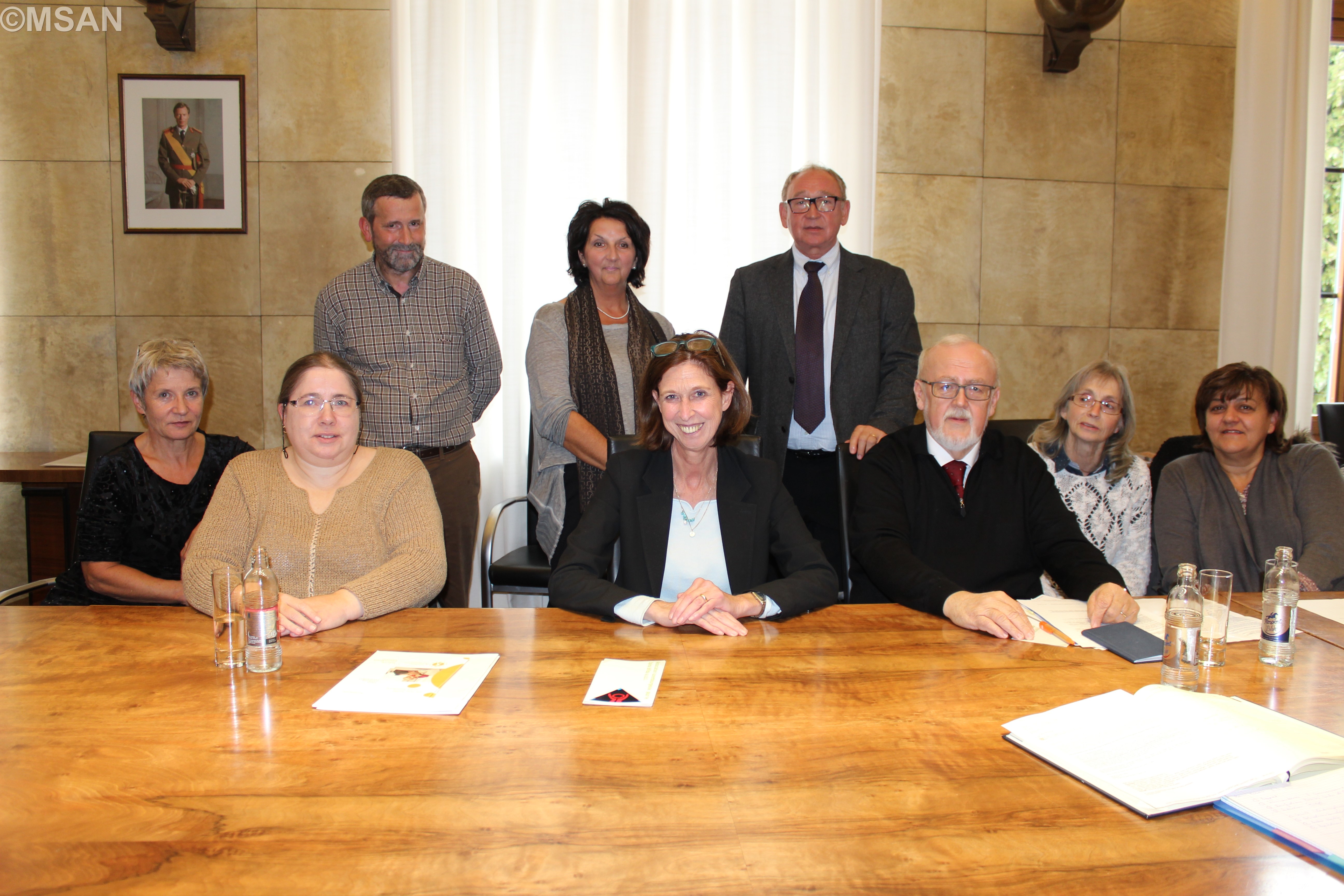  Lydia Mutsch rencontre les repr, Lydia Mutsch avec les représentants de l’association luxembourgeoise pour le Spina bifida