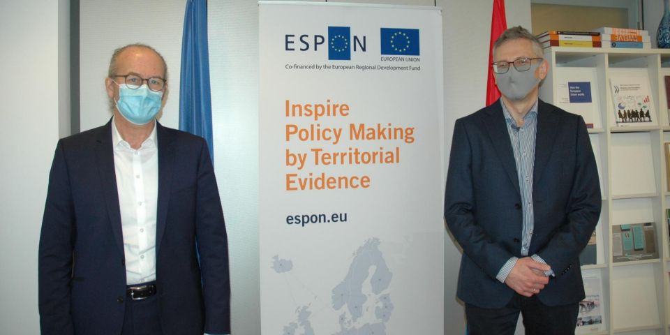 Claude Turmes accueille le nouveau directeur du GECT ESPON, centre d’excellence européen pour l’aménagement du territoire basé à Luxembourg