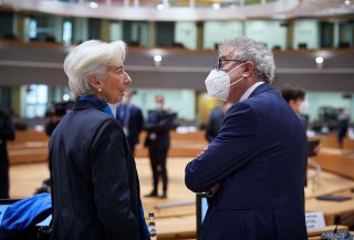 (de g. à dr.) Christine Lagarde, présidente de la Banque centrale européenne (BCE) ; Pierre Gramegna, ministre des Finances