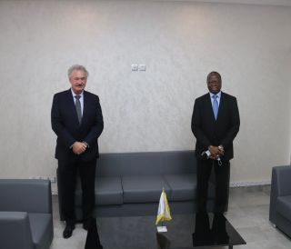 (de g. à dr.) Jean Asselborn, ministre des Affaires étrangères et européennes; Eric Tiaré, secrétaire exécutif du G5 Sahel