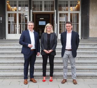 (left to right) Claude Meisch, Minister of Education, Children and Youth;  Maisy Gorza, director of INL;  Erik Goerens, Director of the Department of Adult Education