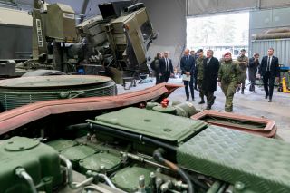 Visit of the eFP military base