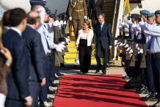 Arrivée de LL.AA.RR. le Grand-Duc et la Grande-Duchesse à Lisbonne