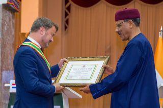 Entrevue avec le président Mohamed Bazoum – Remise de la décoration de l'Ordre du mérite du Niger