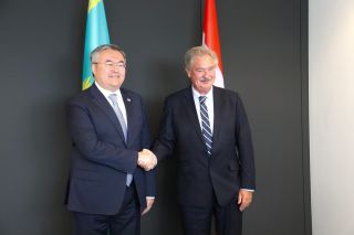 Entrevue de Mukhtar Tileuberdi, ministre des Affaires étrangères du Kazakhstan et Jean Asselborn