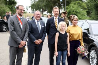 Yves Kaiser, Mayor, Fernand Etgen, President of the Chamber of Deputies and T.R.H. the Grand Duke and the Grand Duchess