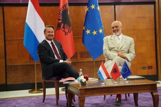 (de g. à dr.) Xavier Bettel, Premier ministre, ministre d'État ; Edi Rama, Premier ministre d'Albanie