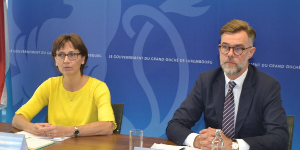 	(de g. à dr.) Pascale Junker, chargée de direction de Luxembourg Stratégie ; Franz Fayot, ministre de l’Économie