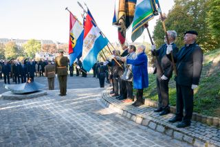 Cérémonie au monument national de la Solidarité luxembourgeoise 