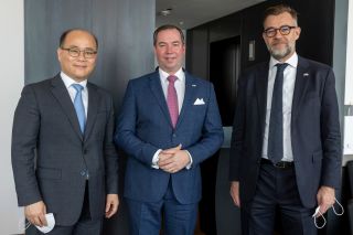 (left to right) Chang Yune Lee, Deputy Minister, Ministry of Science and ICT of the Republic of Korea;  HRH the Hereditary Grand Duke;  Franz Fayot, Minister of Economy;
