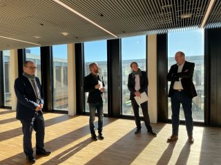 (fr. l. to r.) Alain Reuter, President of Luxembourg's pension fund (FDC) ; Romain Betz, Luxembourg's pension fund (FDC) ; Marc Wagner, Dieschbourg Wagner Architectes SA ; Claude Haagen, Minister of Social Security