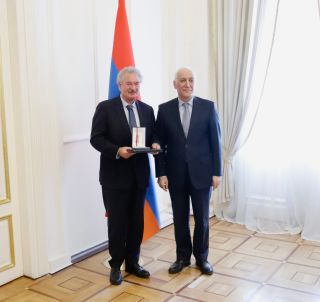 (de g. à dr.) Jean Asselborn, ministre des Affaires étrangères et européenes ; Vahagn Khachaturyan, Président de la République d'Arménie