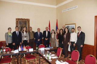 Minister Asselborn meets with representatives of NGOs and civil society