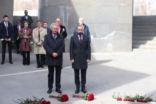(fr. l. to r.) Jean Asselborn, Minister of Foreign and European Affairs; Ararat Mirzoyan, Minister for Foreign Affairs of Armenia