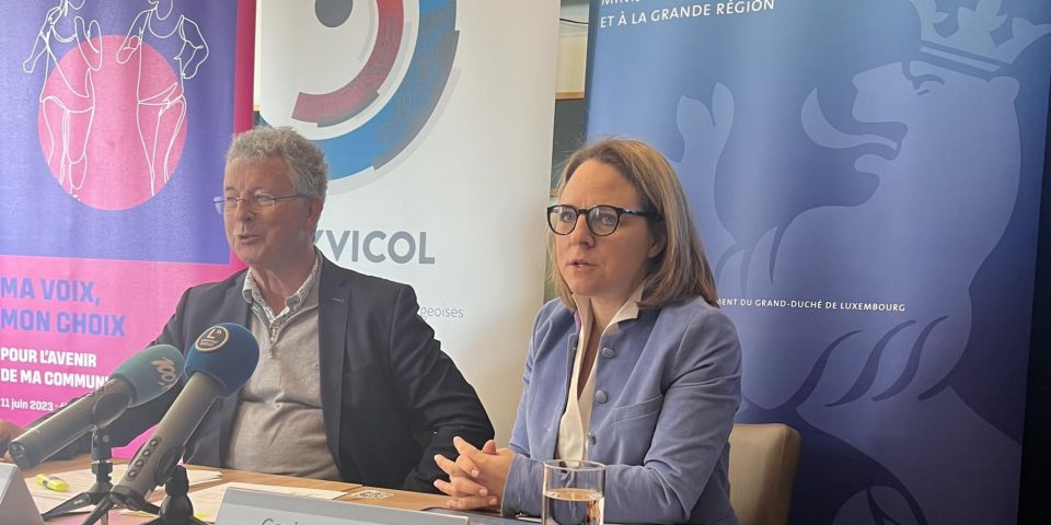 (de g. à dr.) Emile Eicher, président du Syvicol ; Corinne Cahen, ministre de la Famille et de l‘Intégration