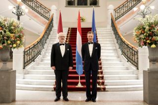 Musée national d’art letton – Réception dînatoire offerte par S.A.R. le Grand-Duc – Photo avec le président letton Egils Levits