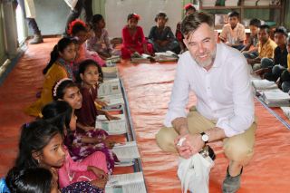 Visite d’une école primaire de l’ONG Friendship International