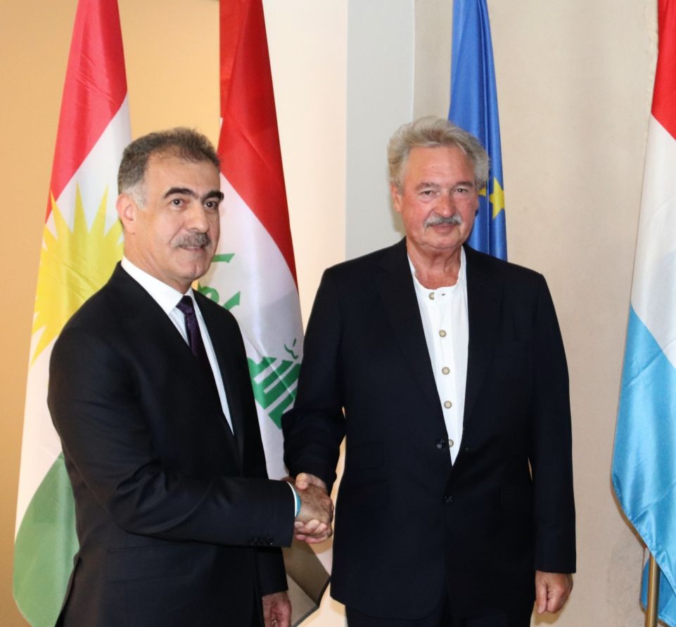 (de g. à dr.) Safeen Dizayee, ministre et chef du département des relations extérieures du gouvernement régional du Kurdistan ; Jean Asselborn, ministre des Affaires étrangères et européennes