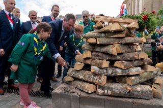HRH the Hereditary Grand Duke lights the traditional Luxembourg scout campfire