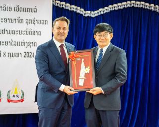 (from l. to r.) Xavier Bettel, Minister for Foreign Affairs and Foreign Trade, Minister for Development Cooperation and Humanitarian Affairs; Phout Simmalavong, Minister for Education and Sport of Laos