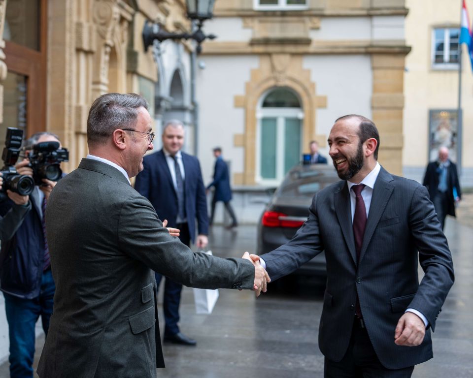 Visite de travail au Luxembourg du ministre des Affaires étrangères de