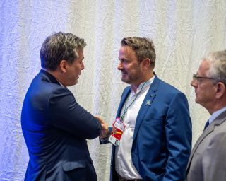 (fr. l. to r.) Manuel Tovar Rivera, Minister for Foreign Trade Costa Rica; Xavier Bettel, Minister for Foreign Affairs and Foreign Trade, Minister for Cooperation and Humanitarian Affairs.