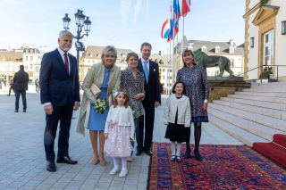 (from left to right) Petr Pavel, President of the Czech Republic; Eva Pavlová, First Lady of the Czech Republic; HRH the Grand Duchess; HRH the Grand Duke; Lydie Polfer, Mayor of the City of Luxembourg