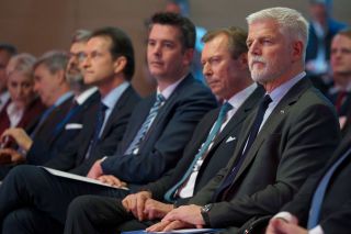 (from left to right) Sasha Baillie, CEO Luxinnovation; Paul Dühr, Marshal of the Court; Vladimír Bärtl, Ambassador of the Czech Republic in Luxembourg; Carlo Thelen, Director General of the Chamber of Commerce; Lex Delles, Minister of the Economy, SME, Energy and Tourism; HRH the Grand Duke; Petr Pavel, President of the Czech Republic