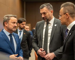(fr. l. to r.) Xavier Bettel, Minister for Foreign Affairs and Foreign Trade and Minister for Cooperation and Humanitarian Affairs; Elmedin Konakovic, Minister for Foreign Affairs, Bosnia-Herzegovina; Péter Szijjártó, Minister for Foreign Affairs and Trade, Hungary.