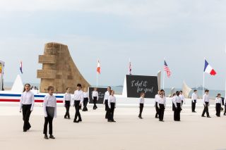 Cérémonie pour le 80e anniversaire du débarquement allié en Normandie