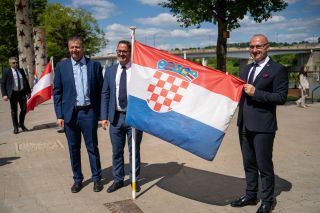 Cérémonie d'inauguration de l'étoile de la république de Croatie à Schengen