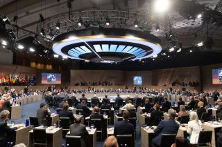 Walter E. Washington Convention Center - Sommet de l'OTAN - Réunion des chefs d'État et de gouvernement - Tour de table