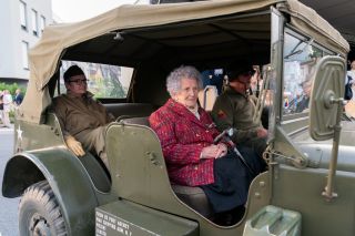 (de g. à dr.) n.c. ; Maisy Ginter-Bonichaux, intervenante, enrôlée de force, membre suppléant du Comité pour la mémoire de la Deuxième Guerre mondiale (CM2GM) ; n.c.