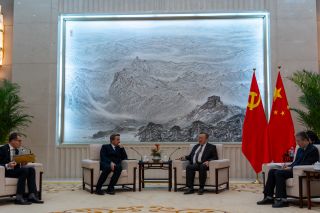 (l. to r.) Xavier Bettel, Deputy Prime Minister, Minister for Foreign Affairs and Foreign Trade; Liu Jianchao, Head of the International Department of the Chinese Communist Party (CCP)