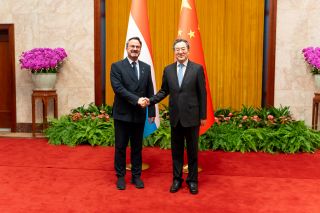 (l. to r.) Xavier Bettel, Minister for Foreign Affairs and Foreign Trade; Chenxin Zhao, Vice-Chairman of the State Development and Reform Commission of the People's Republic of China