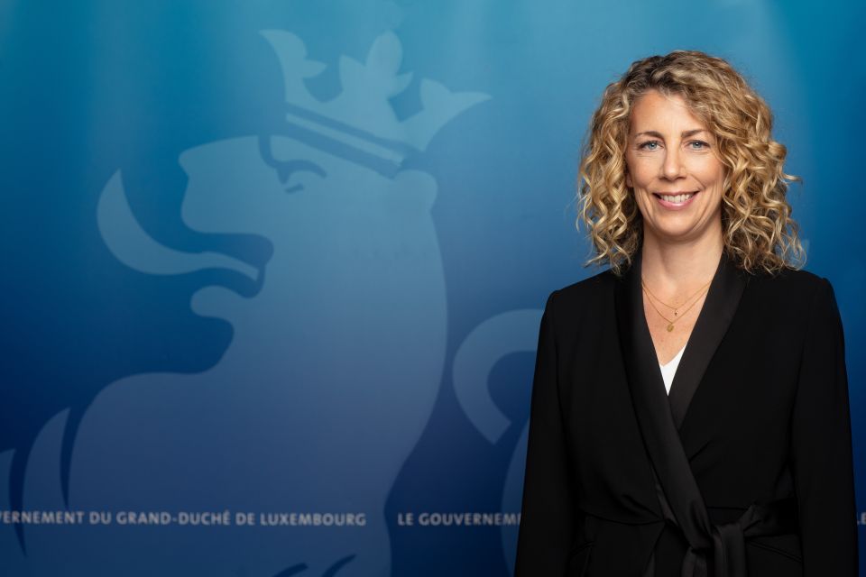 Official Portrait of Joëlle Welfring