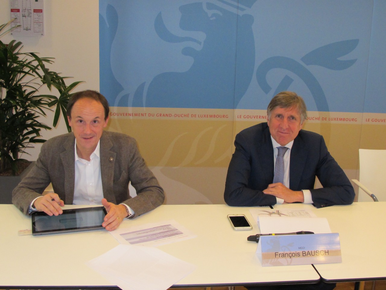 Robert Biel, chef de la division des travaux neufs, Administration des ponts et chaussées; François Bausch, ministre du Développement durable et des Infrastructures