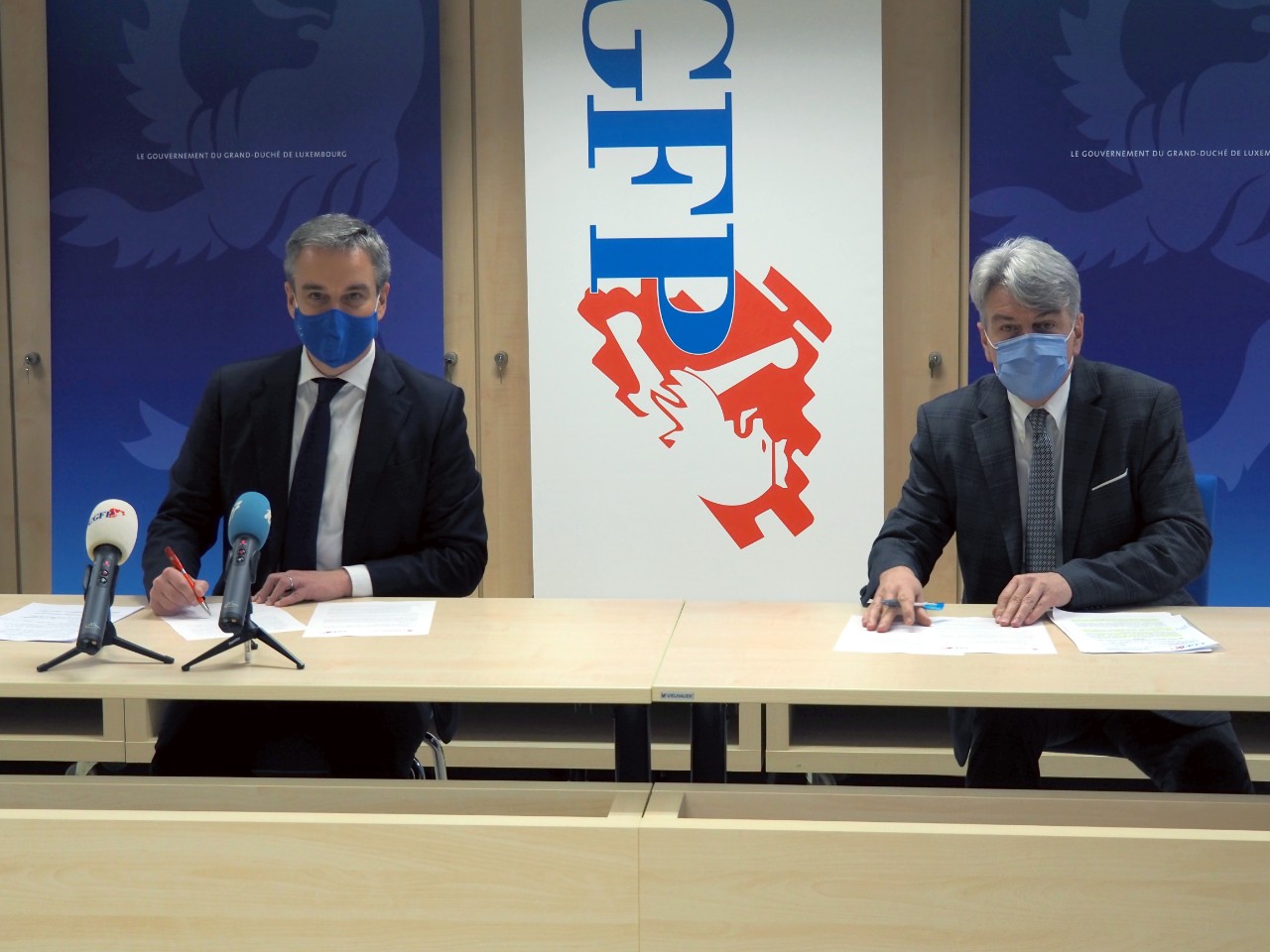 (de g. à dr.) Claude Meisch, ministre de l'Éducation nationale, de l'Enfance et de la Jeunesse ; Romain Wolff, Président de la Confédération générale de la Fonction publique (CGFP)
