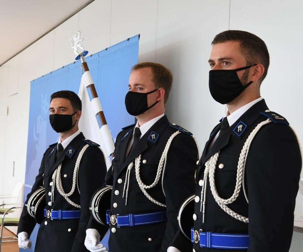 Les lauréats Tom Haubrich, Charles Goerend et Bruno Ferreira assermentés le 28 juin 2021 