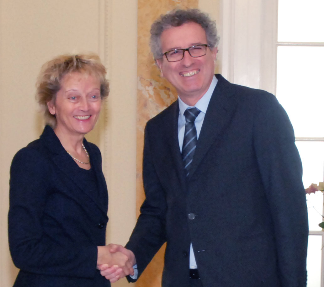 Éveline Widmer Schlumpf, présidente et ministre des Finances de la Confédération suisse; Pierre Gramegna, ministre des Finances