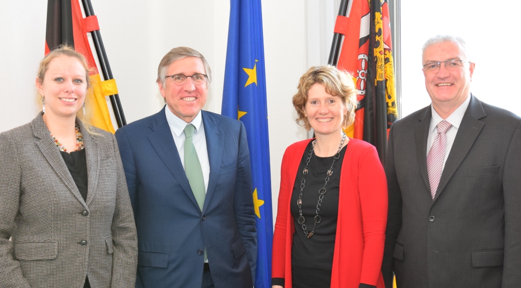 Carole Dieschbourg, ministre de l'Environnement; François Bausch, ministre du Développement durable et des Infrastructures; Eveline Lemke, ministre de l'Économie du Land de Rhénanie-Palatinat; Uwe Hüser