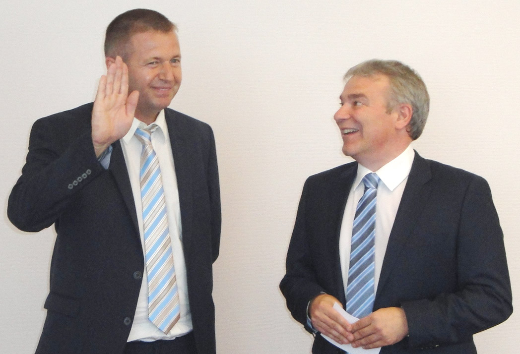 Michel Gloden, échevin de la commune de Schengen ; Dan Kersch, ministre de l'Intérieur