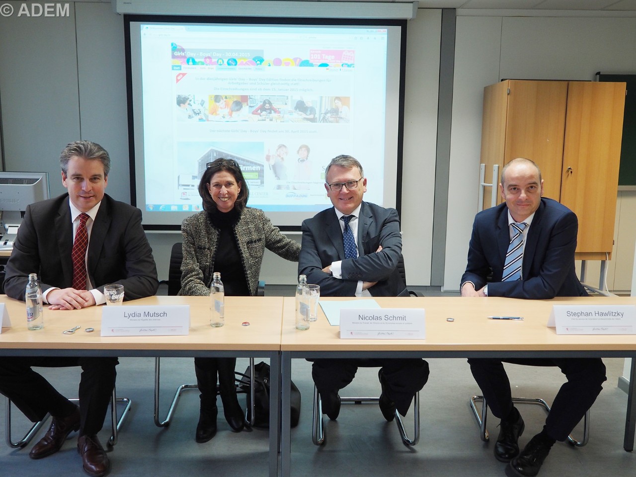 Claude Meisch, ministre de l’Éducation nationale, de l’Enfance et de la Jeunesse; Lydia Mutsch, ministre de l'Égalité des chances; Nicolas Schmit, ministre du Travail, de l’Emploi et de l’Économie sociale et solidaire; Stephan Hawlitzky
