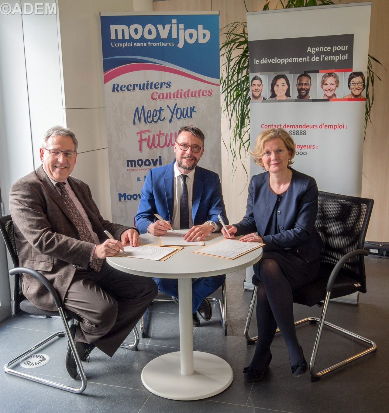 Nico Binsfeld, directeur général de Post Telecom PSF; Gilles Risser, directeur général de Moovijob; Isabelle Schlesser, directrice de l'ADEM
